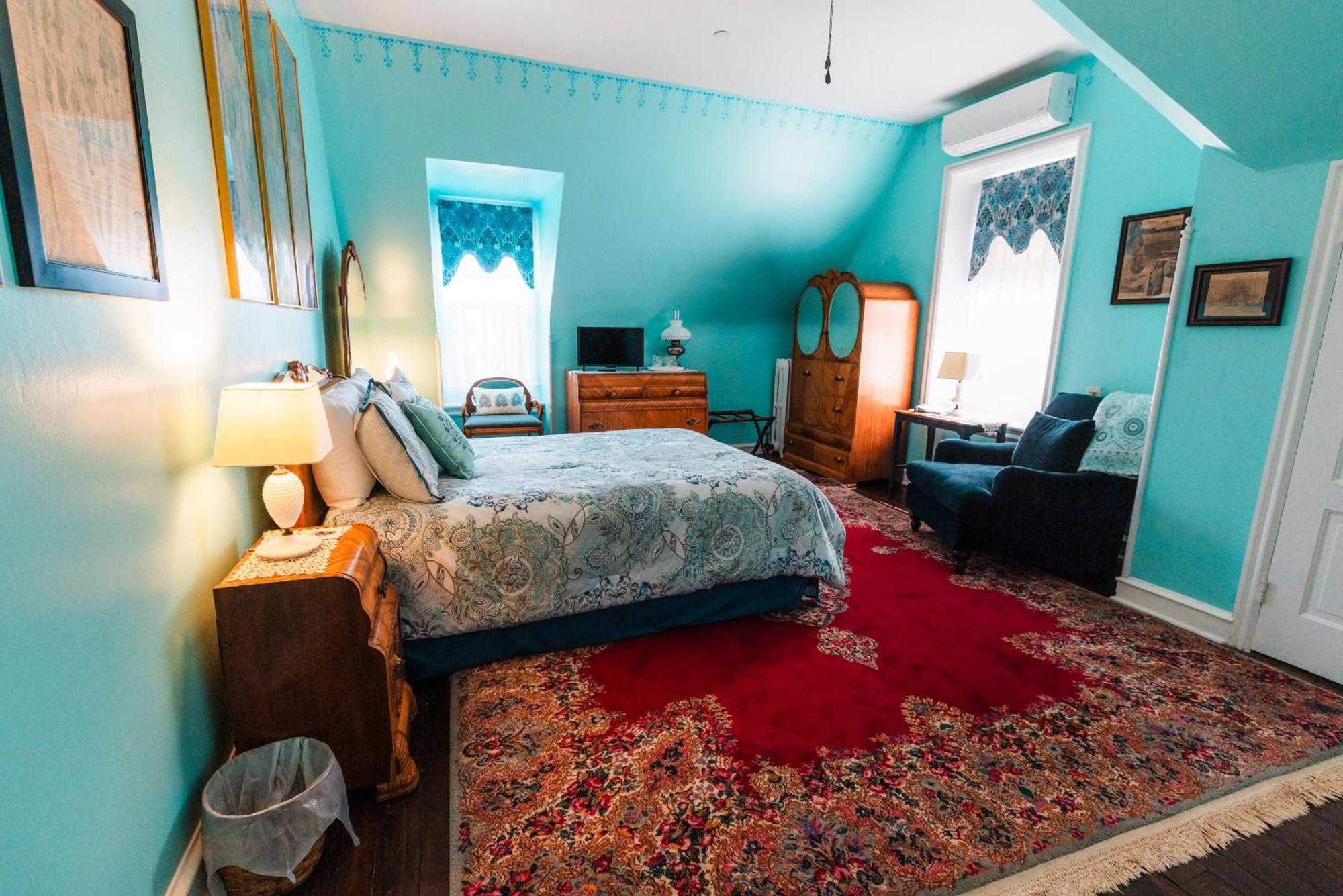 Gifford-Risley House Bed And Breakfast Media Exterior photo